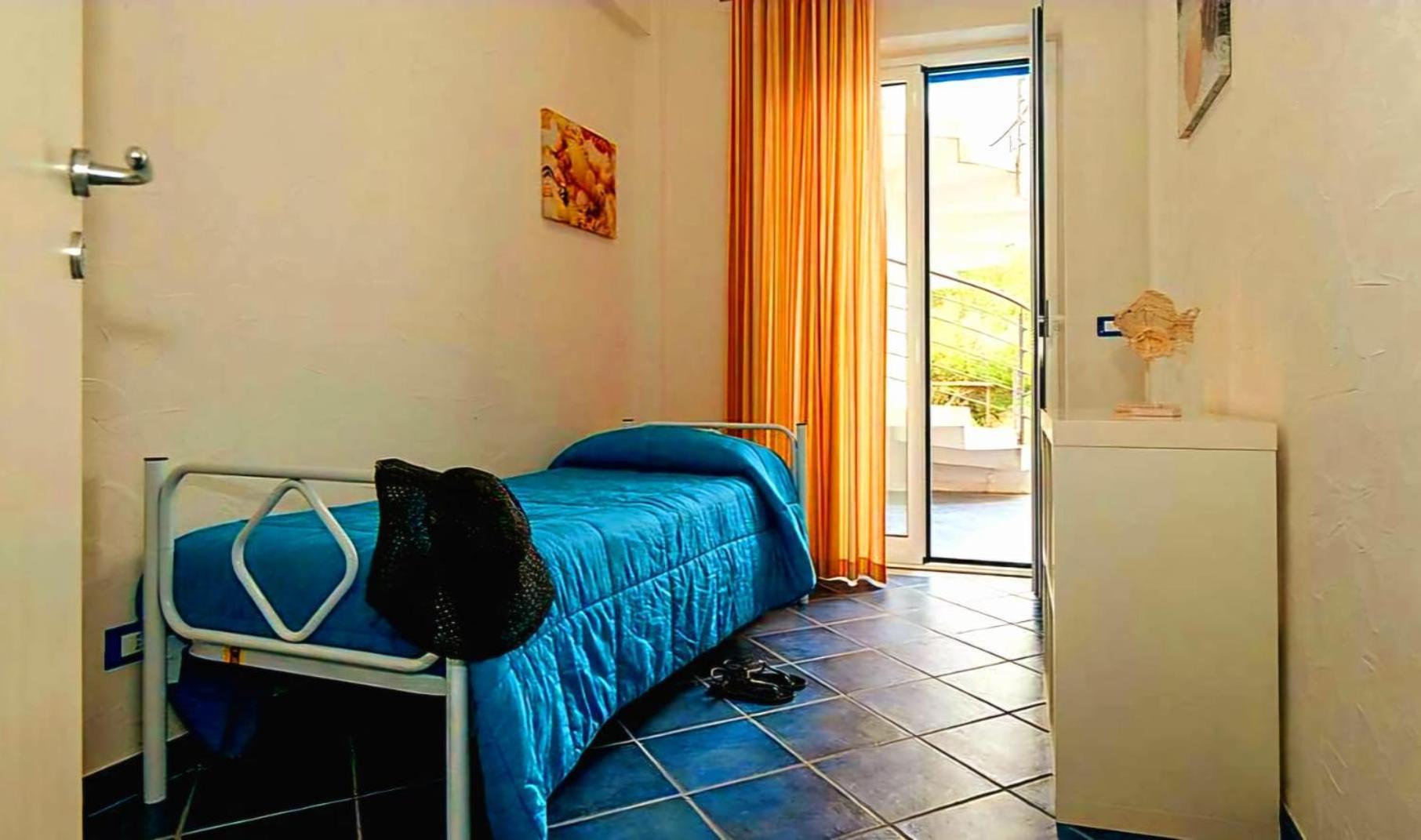 Magico Appartamenti Scafa - Marina Capo dʼOrlando المظهر الخارجي الصورة
